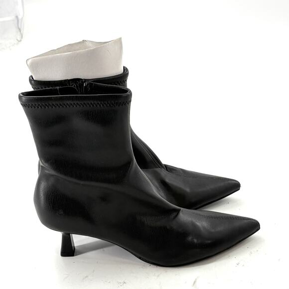 Open Edit Rhila Ankle Booties 6.5 Black NWOT Boots Kitten Heel Capsule - Picture 4 of 7